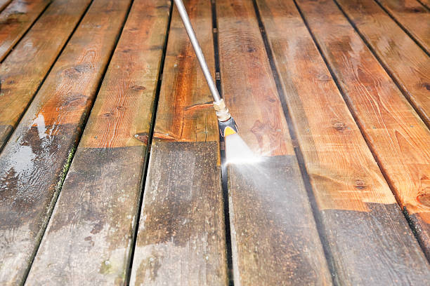 Best Parking Lot and Garage Cleaning  in Brady, TX